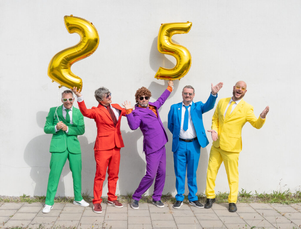 Cliff Willy & zijn podiumboys